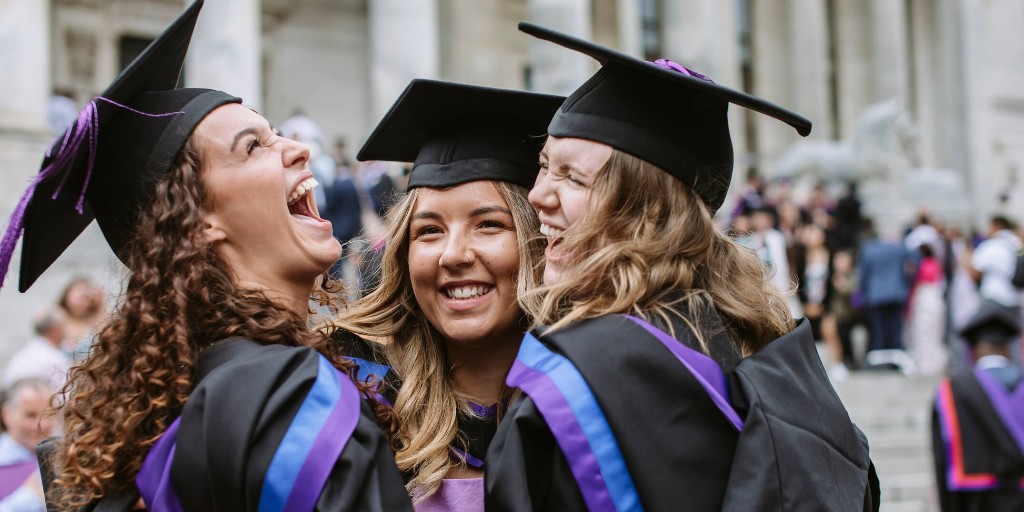 Get your ticket to the HE Advisers' Conference 2022 in Portsmouth, London and online.

Join peers from diverse schools and colleges to explore new ways to help students overcome barriers, so they can secure a great education and a successful future.

uni.port.ac.uk/HE-Advisers-20…