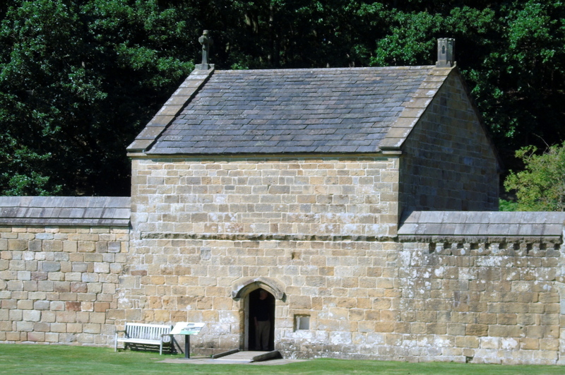 aw_history's tweet photo. I have a photo gallery for #MountGrace #Priory in #Yorkshire at https://t.co/QP71BDNkow . It is a #Carthusian priory founded in 1398 @EnglishHeritage @nationaltrust @northyorkscc @HambletonDC #medieval #History @TourismNYorks @Welcome2Yorks @CBA_Yorkshire @AppArchTweets https://t.co/1rhq1KVgpA