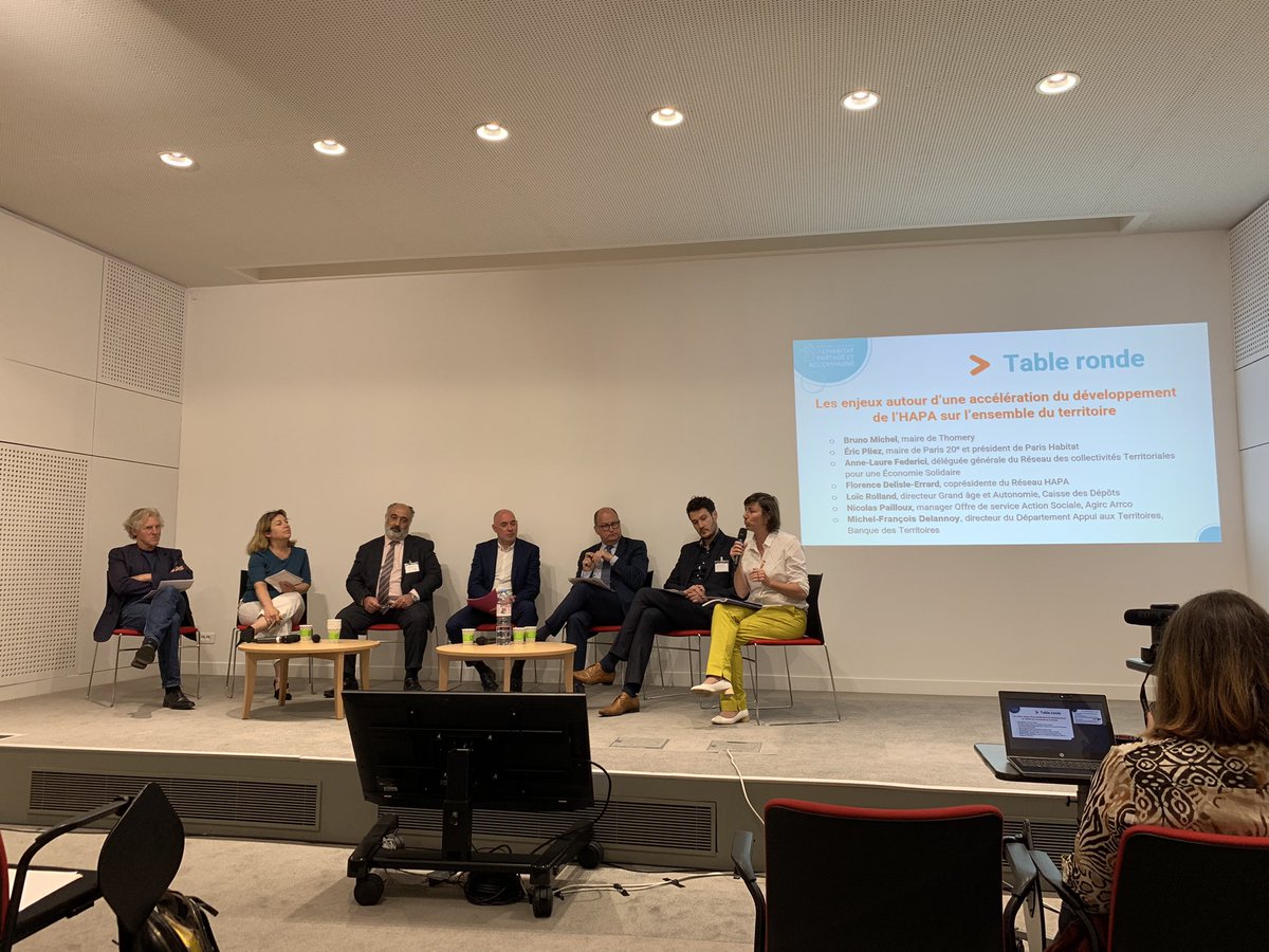antonin_duarte's tweet photo. 👵🏻🏡 J’étais présent aujourd’hui au siège de la @caissedesdepots à Paris pour échanger sur la structuration de l’#Habitatinclusif et le coliving senior avec le réseau Hapa et H@pi, pour une alternative domiciliaire aux #EHPAD pour le #GrandAge !
#colivingSenior #Dependance https://t.co/iB8FfD7fYp