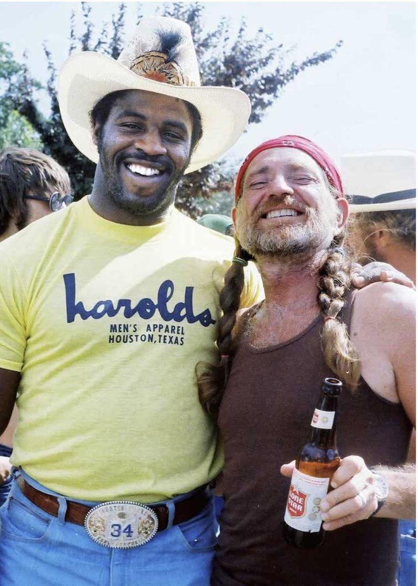 Dave Ward (@davewardtv) on Twitter photo #otd in 1978 #EarlCampbell from <a href="/TexasLonghorns/">Texas Longhorns</a> was first pick by the #houstonoilers and Friday was <a href="/WillieNelson/">Willie Nelson</a> bday. Cheers, guys! #luvyablue #legends #texas #otd in 1978 #EarlCampbell from <a href="/TexasLonghorns/">Texas Longhorns</a> was first pick by the #houstonoilers and Friday was <a href="/WillieNelson/">Willie Nelson</a> bday. Cheers, guys! #luvyablue #legends #texas