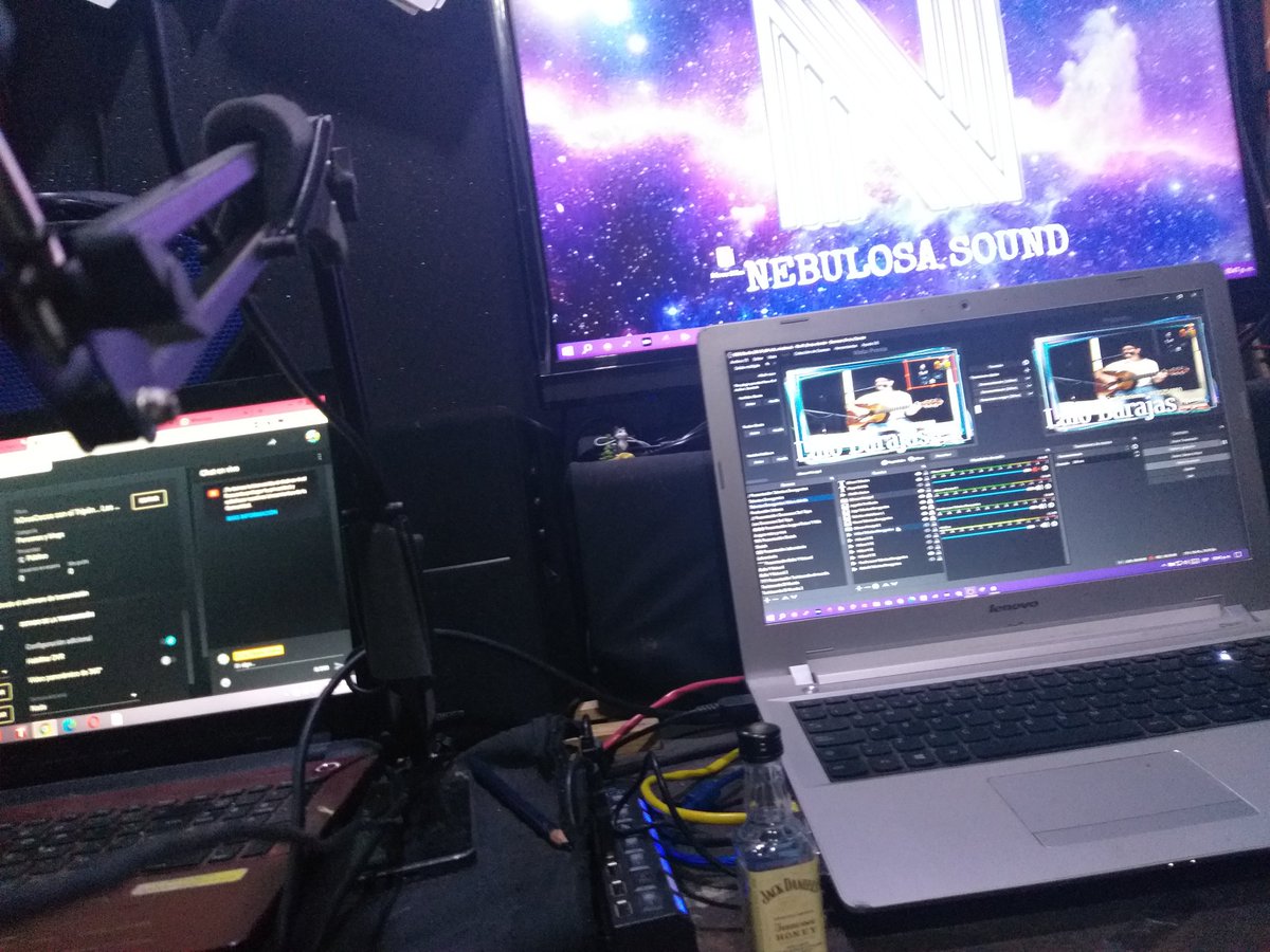 SoundNebulosa's tweet photo. Una mirada a la oficina... #NebulosaSound. Nos encanta trabajar duro, nada llega sin que pongas de tu parte.😉😼

Hagamos realidad tu proyecto y a otro nivel.
Escríbenos y deja volar tu creatividad: 4432210261, 4432236010.

Checa nuestra página web.

https://t.co/DKRsNIBnbu https://t.co/4L9tfA6pn4