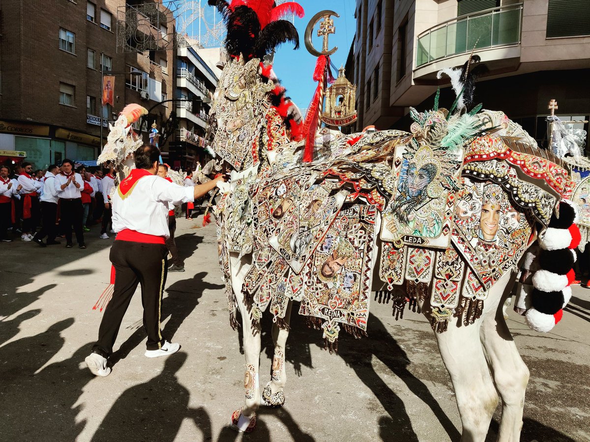 PMINIPUA's tweet photo. Felicitar a la Peña Caballistas Terry por su victoria en el Concurso de Enjaezamentoi de los Caballos del Vino 2022.
#2deMayo
#CaballosdelVino2022
#CaballosdelVinoUNESCO
#patrimonioinmaterialdelahumanidad
#FiestasdeCaravaca
#SOMOSPATRIMONIO 
#Mayo2022
#SíSíSí
#Minipua https://t.co/8JFRsfO41R