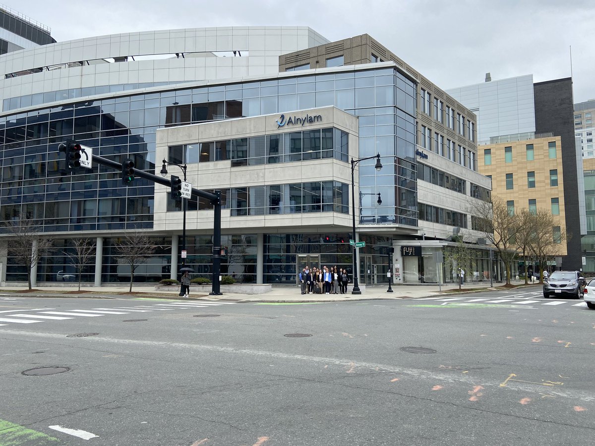 VUbretASPIRE's tweet photo. First stop on this Boston trip, a site visit to Alnylam. The team here gave us a kind welcome! #ASPIREontheroad https://t.co/gBsjOVjn6I