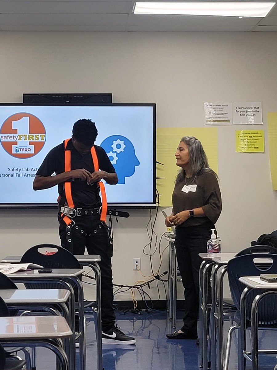 FwcaPrincipal's tweet photo. And another congratulations to the students who completed their OSHA-30 certification today! #graduatingthinkers #tcaWestcreek #osha30certification #tca #fwca https://t.co/Yq7ealHuFL