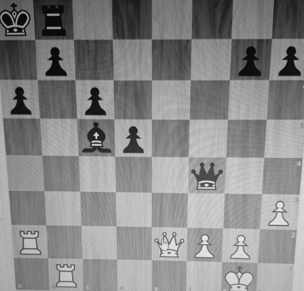 team7chess's tweet photo. White to play 🔥 #chess #puzzle https://t.co/63bFnxexKg