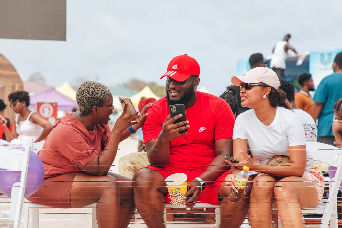 ThisIsEcho_'s tweet photo. It's a rumble at the beach as we launch this heavy weight product for our friends at Closeup. Laboma Beach π is seeing the birth of greatness today as we launch the new #Rumble5 https://t.co/1JtJTpd4d2