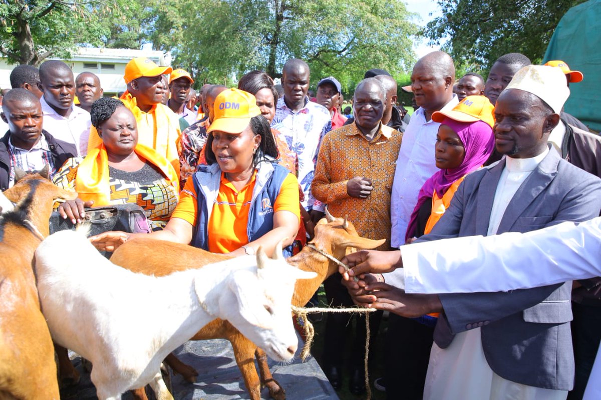 ODM Aspirants&amp;Delegates  meeting at Tourist Hotel. Among attendants are Martin Owino, MP Ndhiwa; Hon. Gladys Wanga, Women  Rep. Homabay County &amp; ODM Gubernatorial Candidate; Hon. Oyugi Magwanga, ODM Deputy Gubernatorial Candidate, Homabay.
#SomoKodDongruok 
#Baba
#Raila
#Azimio