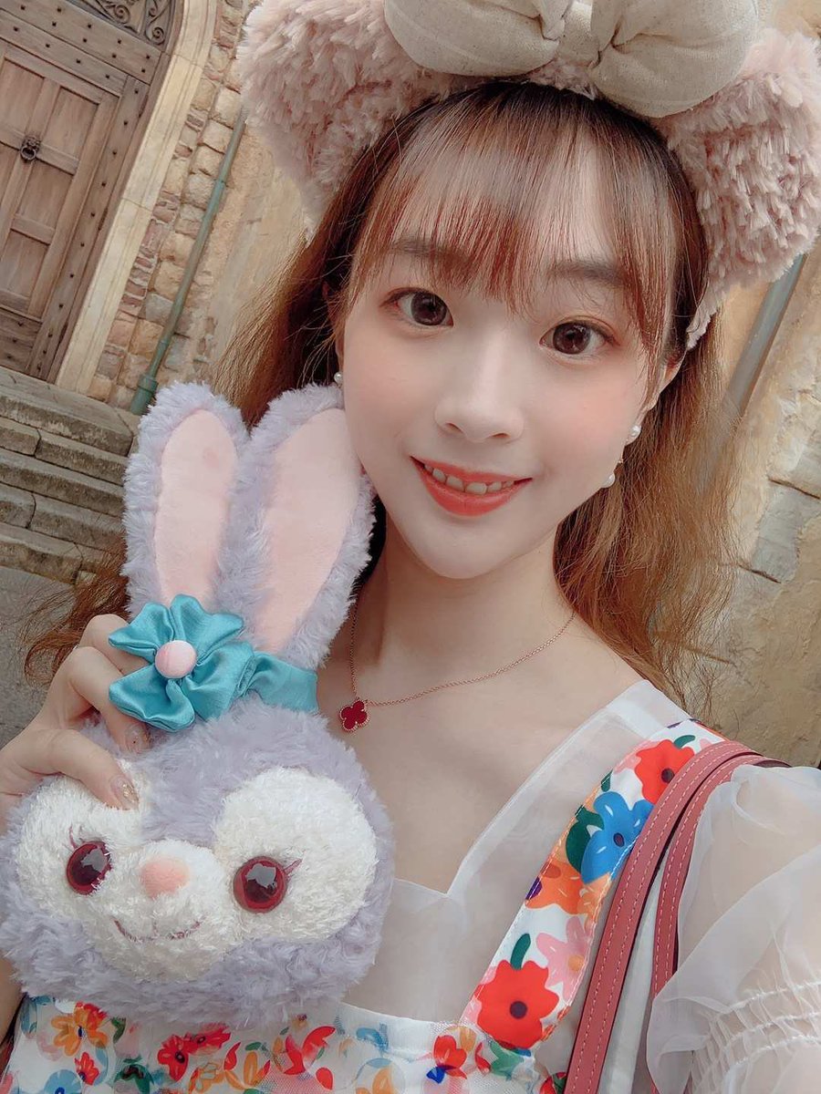 Yaokerry1995's tweet photo. Miss Disney too much！！！🐰 https://t.co/SLZg9cgj9w