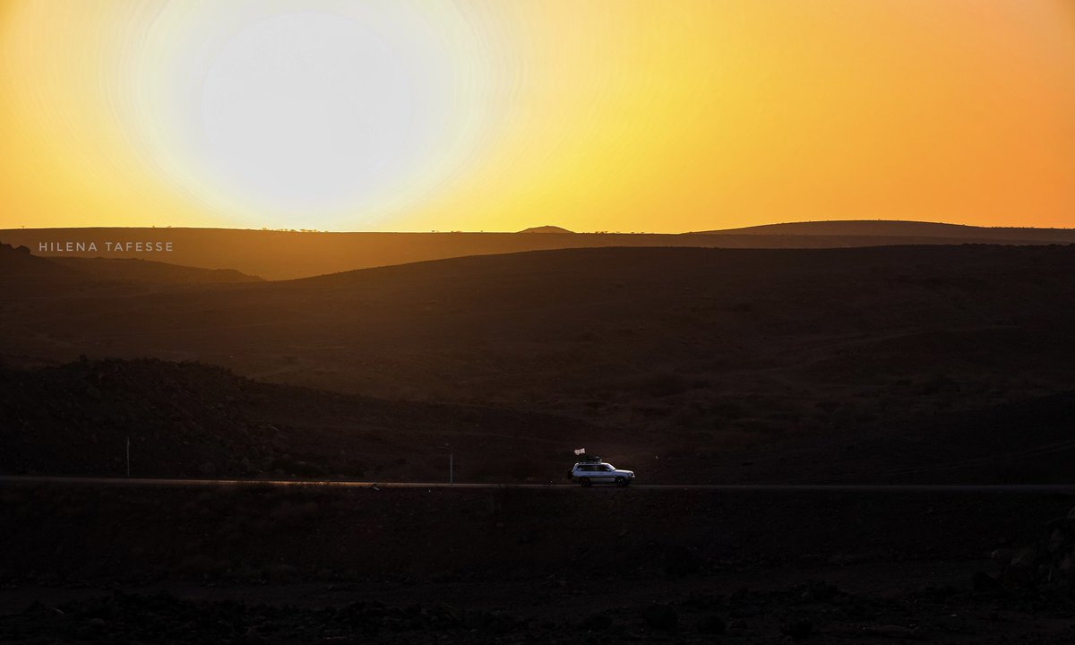 HilenaTafesse's tweet photo. Good evening from Logiya 

Afar 
#CaptureEthiopia 
#Ethiopia 
#ETH🇪🇹 
A trip with @addis_hiking families https://t.co/niWi1Qo3lk