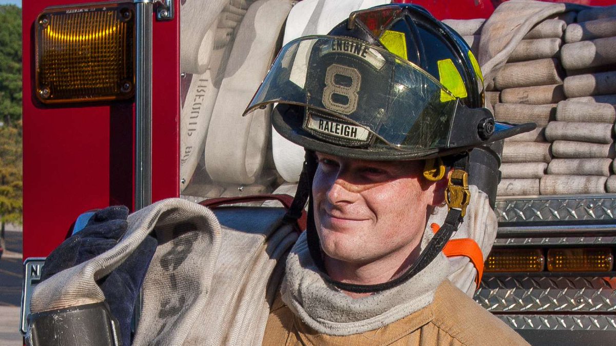 Raleigh Fire Department Lieutenant Brent Upton, who passed away in March 2021 due to cancer, will be honored at the <a href="/NCFallenFire/">NCFFF</a> memorial event on Saturday, May 7, at Nash Square. Learn more ➡️ raleighnc.gov/safety/upton-b… | #Raleigh #RaleighFD