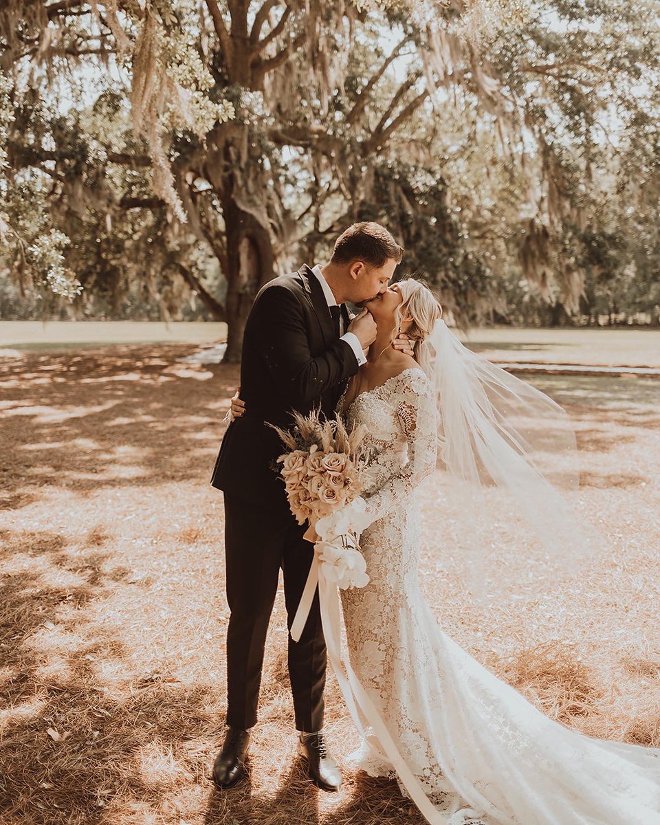 Darth Karl 🖤 tweet media