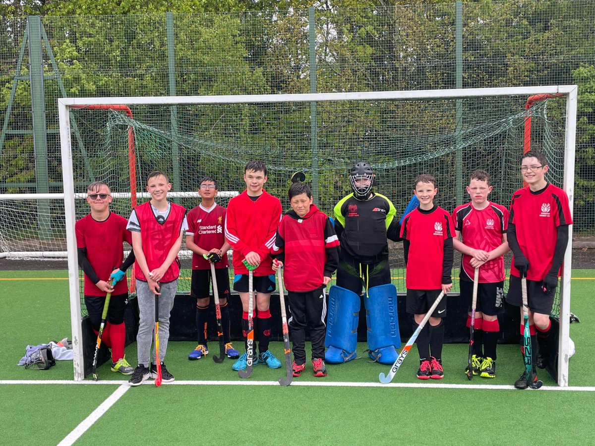 Thank-you to all players, parents and coaches who supported our U10, U12 and U15 teams at the hockey mini festival in Aldersley this weekend. 👏

#HockeyFamily <a href="/EHMidlands/">Midlands Hockey</a>