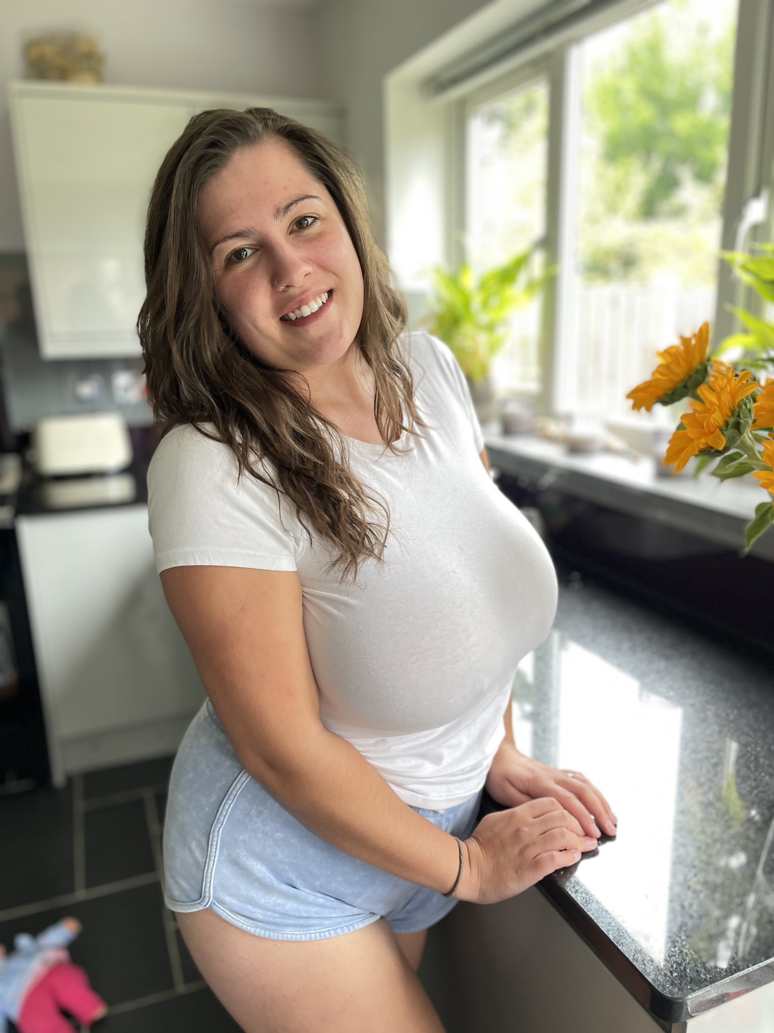 TW Pornstars - Cheryl Ann _gg. Twitter. 🌻🌻. 5:56 PM - 2 May 2022