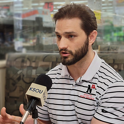 theSCRadio's tweet image. Saturday, @nwciowa hosts an Athletic Performance Clinic. On The Daily Grind today, Kyle Ochsner said the event is for those involved or interested in Health &amp;amp; Wellness related fields such as physical therapy, athletic training &amp;amp; coaching. Learn more at siouxcountyradio.com/the-daily-grind