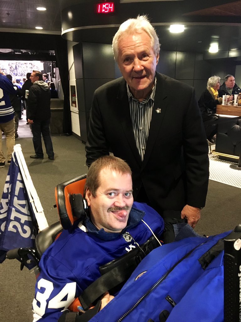 AndrewONielsen's tweet photo. I’m hoping to see @douggilmour, @wendelclark17,  @Cujo and #DarrylSittler at the @MapleLeafs playoff game tonight! #playoffmagic #LeafsForever #Leafs #LeafsNation #GoLeafsGo https://t.co/Ai8EFyJF2z