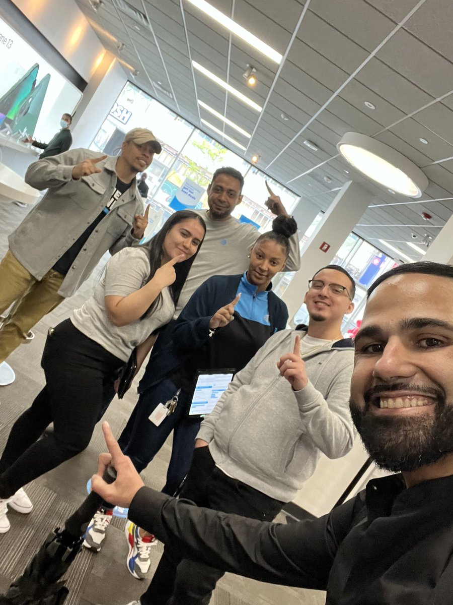 Moe Abushahla (@abushahlamoe) on Twitter photo This team!!! I’m speechless at how engaged and amazing they are the willingness to hustle and be the ultimate CRU rockstars!! Washington heights y’all know wassup! <a href="/SmallBizzyBone/">Daariat Vandevere Brooks Sr🦾</a> <a href="/MikeBaimba/">Michael Baimba</a> <a href="/Niicky4750/">Nicky Nieves</a> This team!!! I’m speechless at how engaged and amazing they are the willingness to hustle and be the ultimate CRU rockstars!! Washington heights y’all know wassup! <a href="/SmallBizzyBone/">Daariat Vandevere Brooks Sr🦾</a> <a href="/MikeBaimba/">Michael Baimba</a> <a href="/Niicky4750/">Nicky Nieves</a>