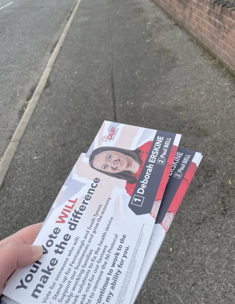 deborah_cheryl's tweet photo. Itβs the final countdown! Some girl power today (until we met up with the guys)πͺπ»βοΈ Feet and legs walked off us but positivity and fun. Some great conversations over the last number of weeks. #loveFST
Vote Erskine 1οΈβ£ Bell 2οΈβ£ https://t.co/t4h6k2tWAM
