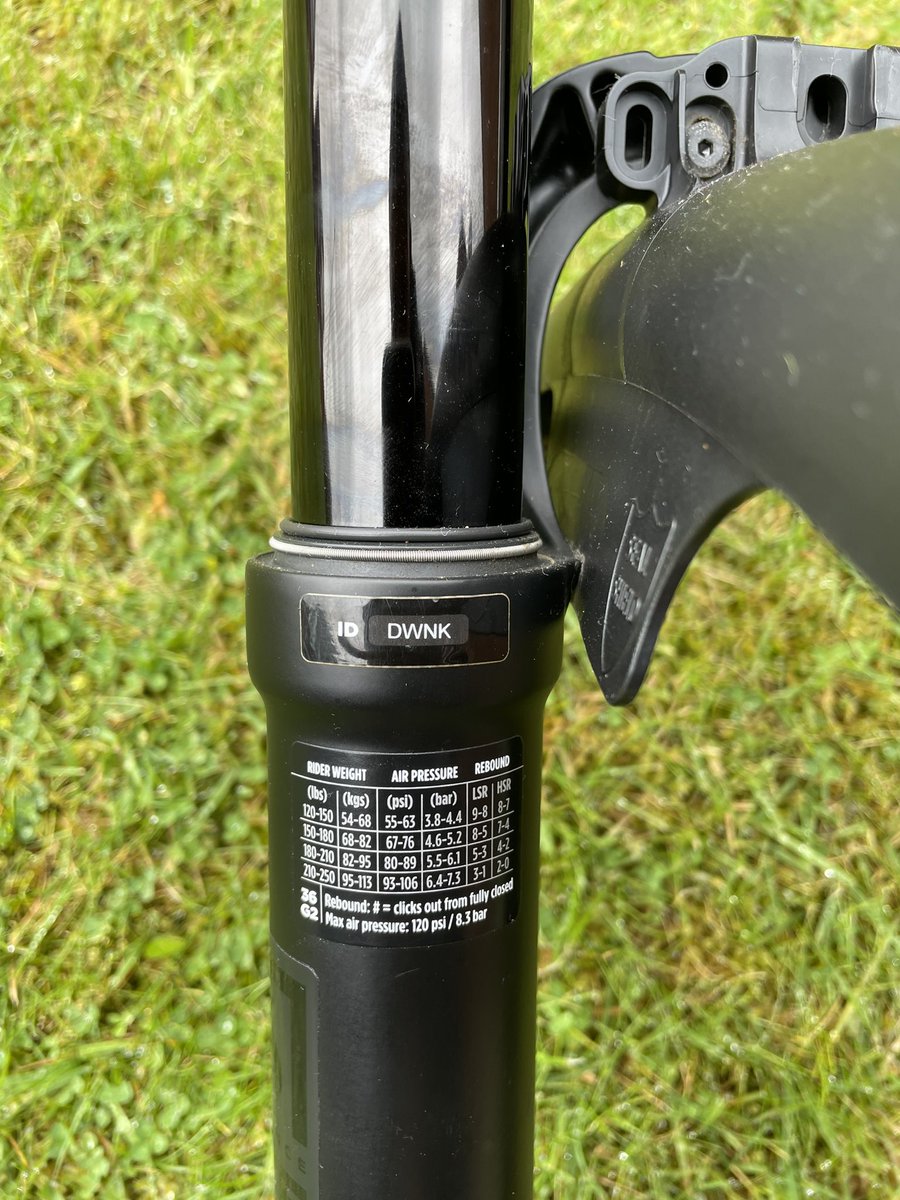 kevdavies63's tweet photo. I’ve a set of fox 36 performance elite 160mm forks for sale. Very very good condition. Comes as pictured, £500 https://t.co/oL5oXViKcr #stuffforsale #fox #foxsuspension #absolutmtb1 #ukmtbchat https://t.co/k80oDuLqni