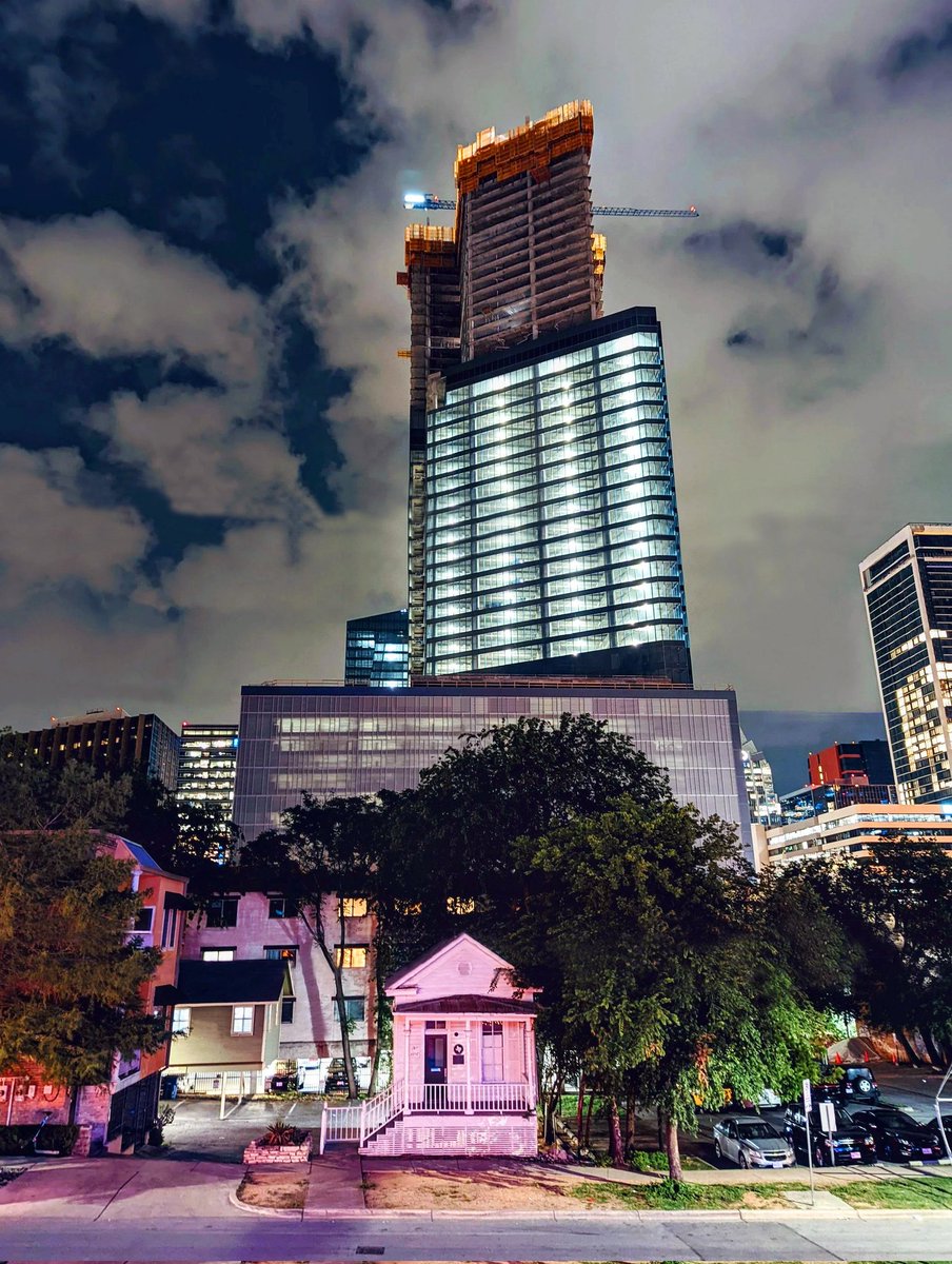 New <a href="/Meta/">Meta</a> building towers over a relic of Austin's past.