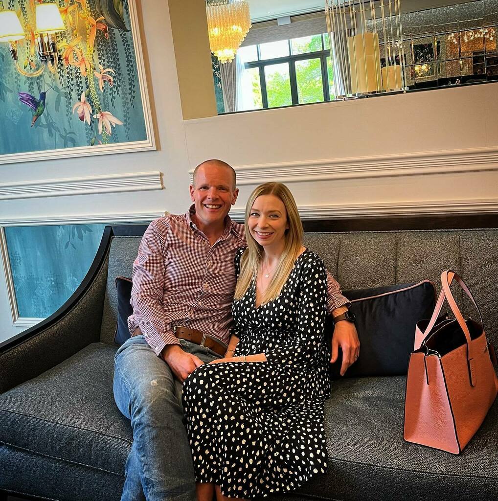 R O B E R T O tweet media