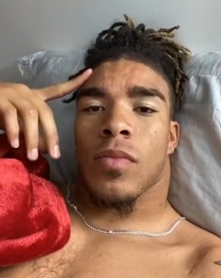 WRMapletron11's tweet photo. Off-season, can you say goodbye now?? https://t.co/NftvTVsf9U