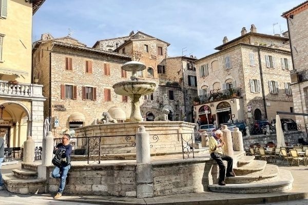 leap_my's tweet image. The region between Rome and Tuscany offers some incredible natural scenery and quaint historic towns. Here are the best Umbria towns to visit.

myflyingleap.com/italy/best-umb…

#myflyingleap #travel #italy #newpost