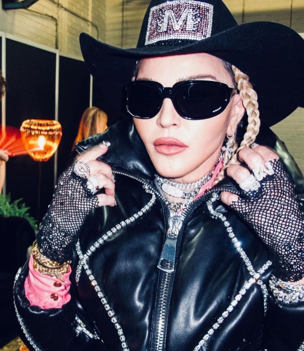 MENAMARANO1's tweet photo. Madonna @madonna performs with Maluma wearing #MarcoBologna Fighter Shorts and M embellished Crystal Brooch!⚡️🔥 

Styled by @eyobyohannes
Special thanks to @blk_pr! https://t.co/GZFAvfJjjm