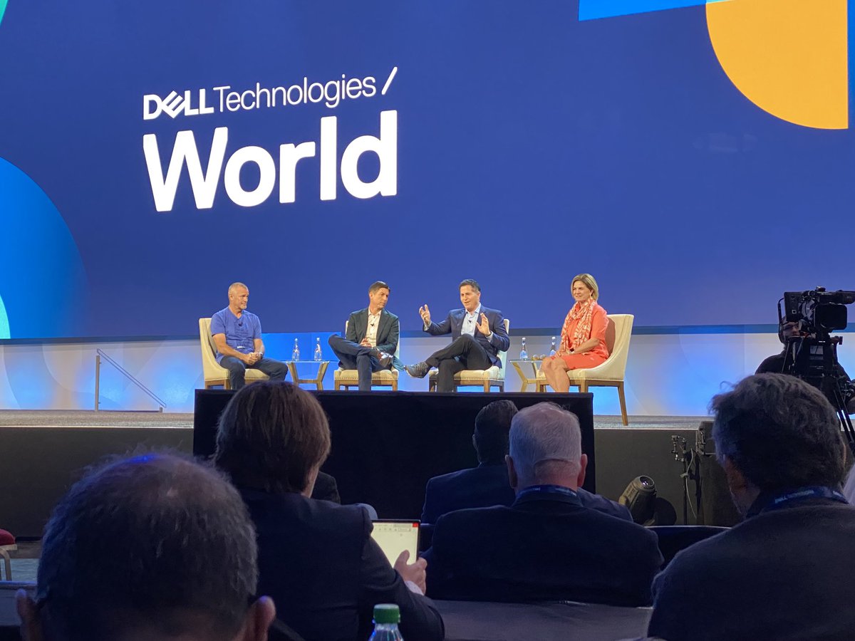 ⁦<a href="/MichaelDell/">Michael Dell 🇺🇸</a>⁩ ‘ We see a tremendous opportunity for our partners  with Multicloud’ #DellTechWorld