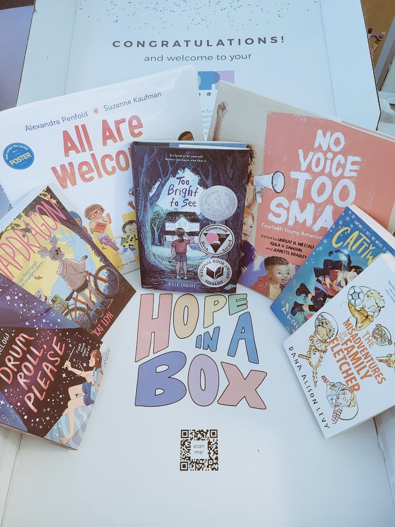 A huge thank you to <a href="/HopeinaBoxInc/">Hope in a Box</a> for my special delivery today! I am so excited to  share these books with my coworkers, families, and students. Thank you!!
<a href="/tweetwps/">TweetWPS</a> <a href="/matthewwygal/">Matthew Wygal, Ed. D</a> @AliDiGi <a href="/LisaPluska/">Lisa Pluska</a> @dmiswps #InclusionMatters #ReadBooks #HopeInABox #AllAreWelcome
