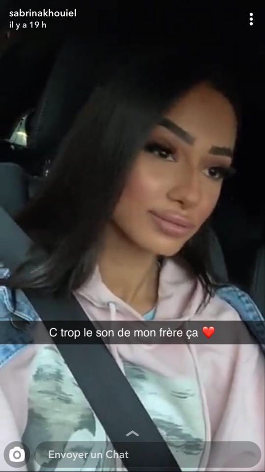 nabbii_'s tweet photo. #sabrinak Sabrinak et ces fausses lèvres https://t.co/MdYxcrtjO2