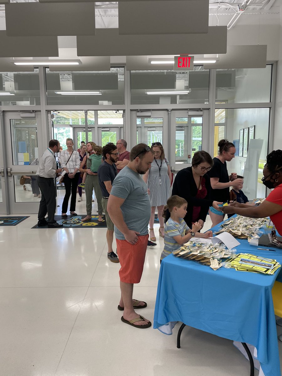 We are so excited to welcome our upcoming #kindergarten families to #ConnE ! #kindergartenorientation #orientation #wcpss #CONNmUNITY