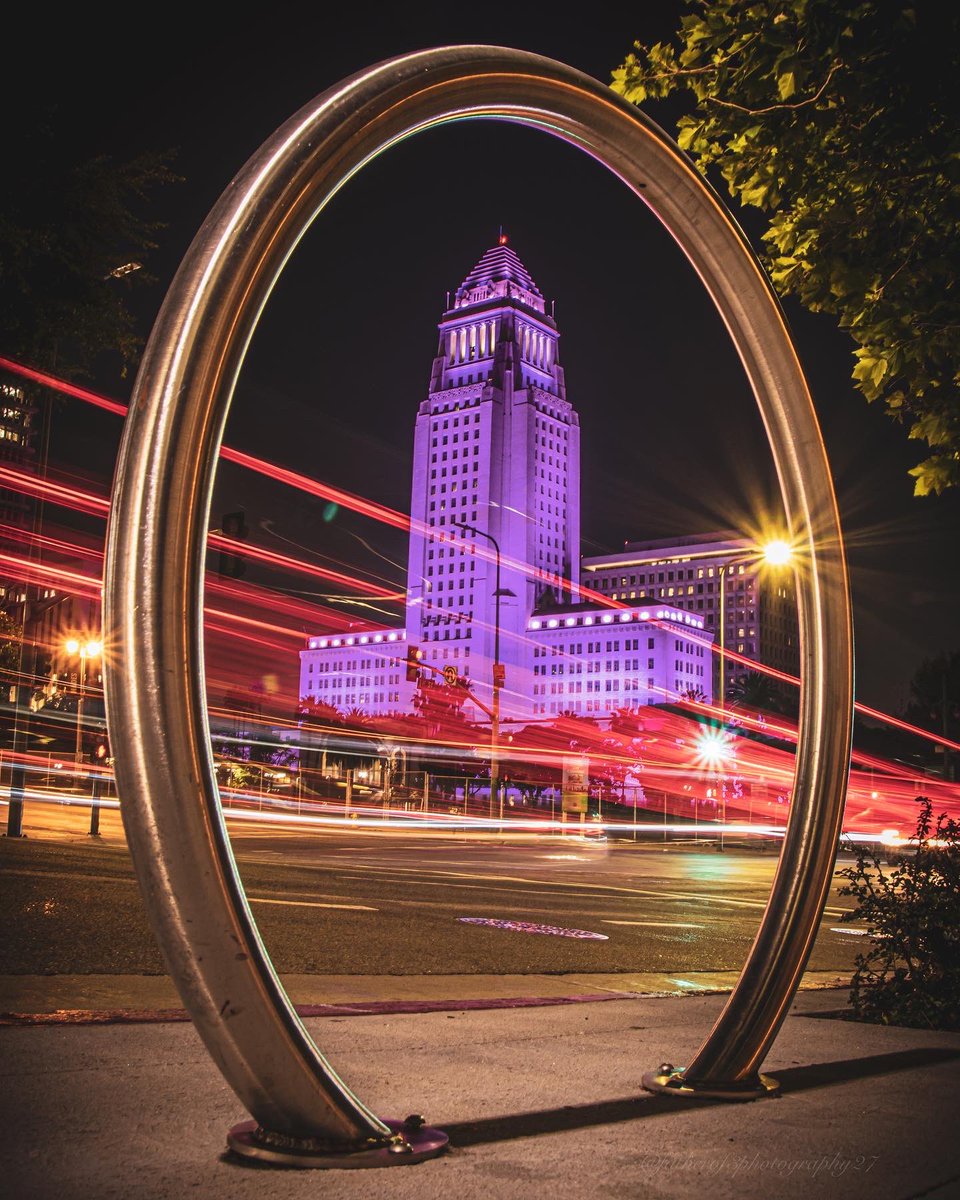 PhotographyOf3's tweet photo. Los Angeles City Hall 💜 #LosAngeles #purple https://t.co/tRbwYlkMT8