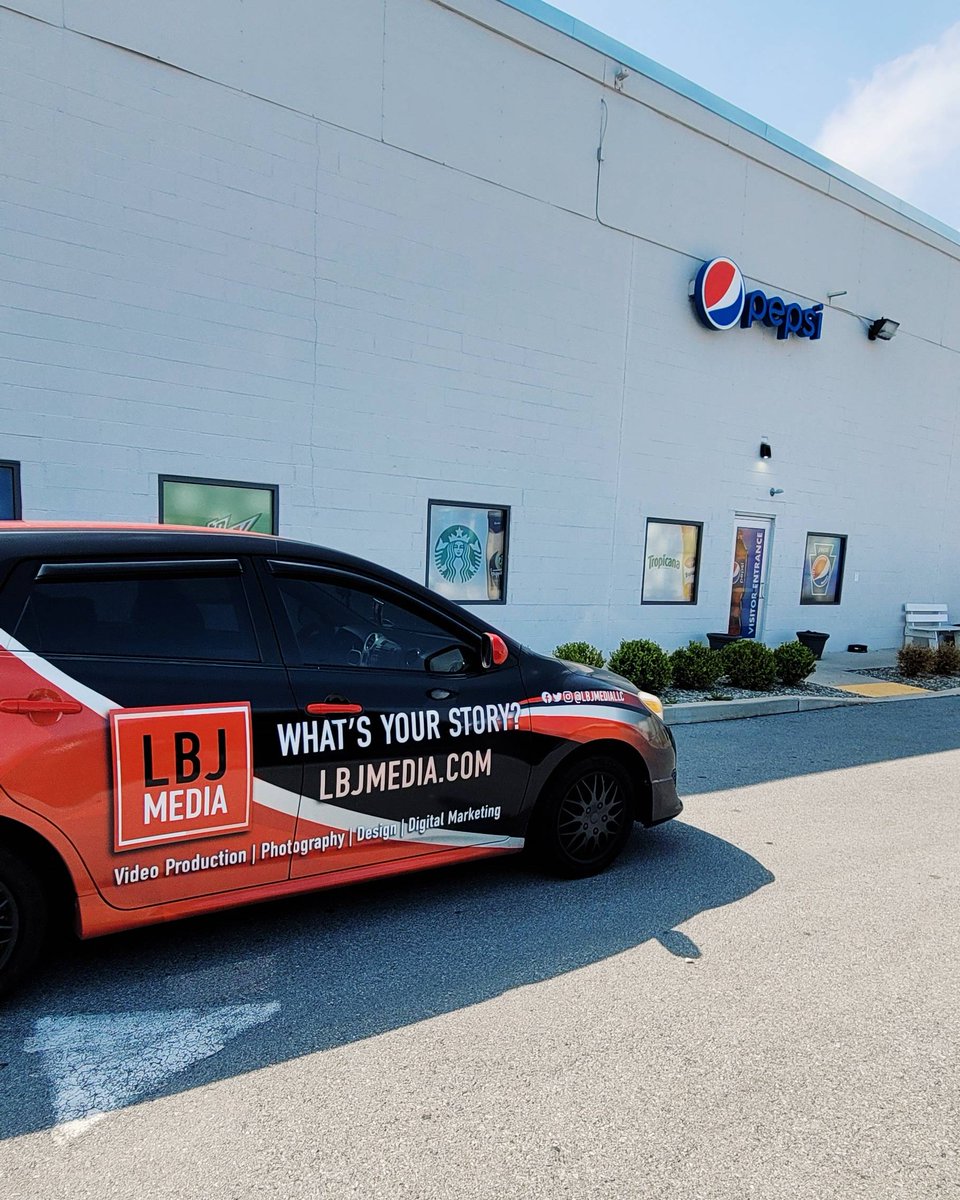 LBJMediaLLC's tweet photo. Pulling up to Pepsi like... time for our headshot session! BTS coming soon! πΈπ₯ #LBJMedia #Whatsyourstory #Headshots https://t.co/BhSdG5BLfT