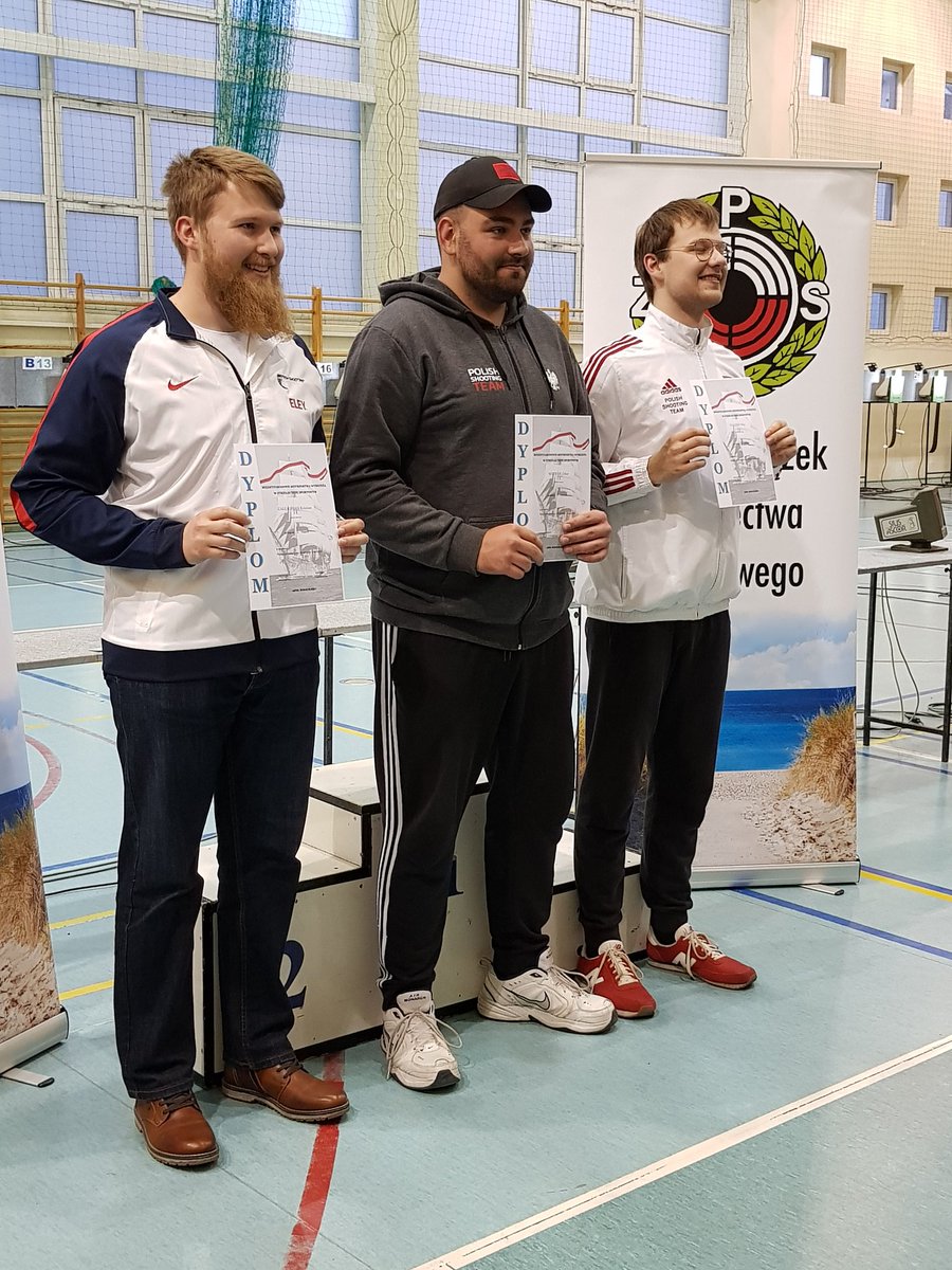 elaine callaghan tweet media