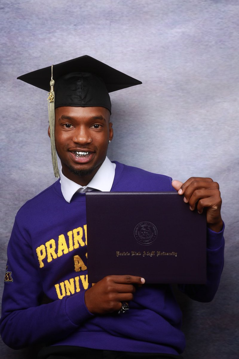 aye i wish i could stay, but i got sh*t to do ! 🤝🏾
.
.
.
As a first generation graduate I will be graduating from The Prairie View A&amp;M University on Saturday May 14th 2022 @ 8:30am with a B.S. in Kinesiology, start the countdown 🎓🎓🎓 #PVAMUGrad #PVGradSwag #pvamu
