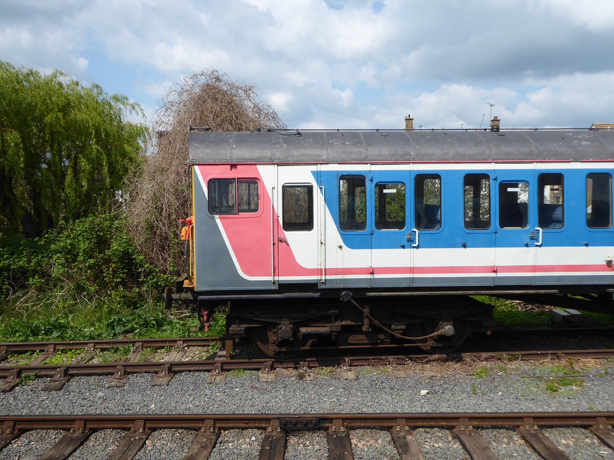 rlonguk's tweet photo. Saw some proper trains today @eorailway :)
#ProperTrains https://t.co/x9bNu07kEA