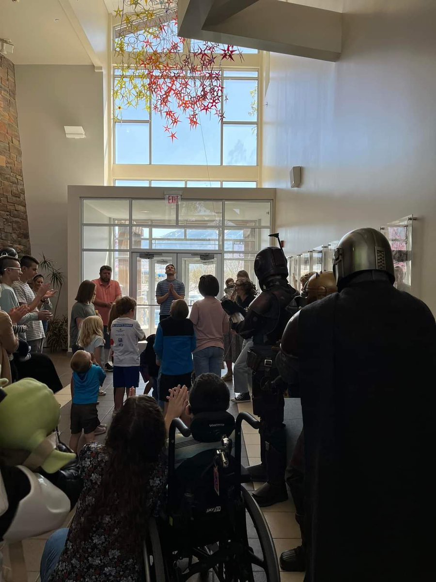 AlpineGarrison tweet media