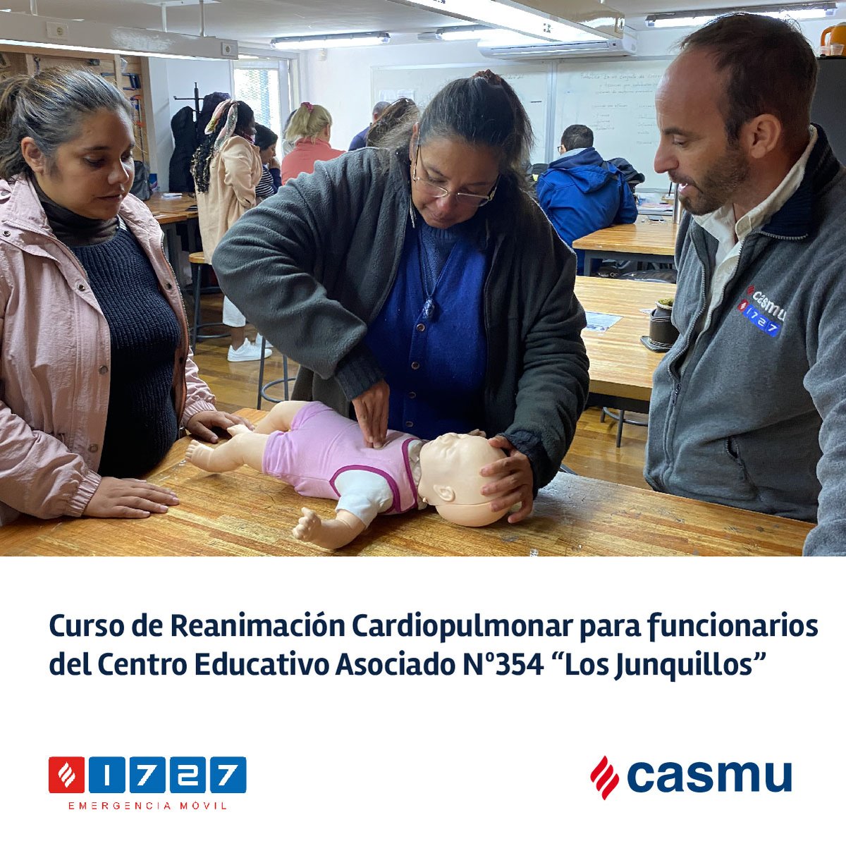 casmuoficial's tweet photo. 🩺 Nuestro equipo de #1727emergencias Móvil, liderado por la Dra. @andrea_zumar realizó un #curso de #ReanimaciónCardiopulmonar para funcionarios del Centro Educativo Asociado Nº354 “Los Junquillos”. 
Jornada coordinada en el marco del Programa “Más Casavalle”.

#CursoRCP
#Salud https://t.co/592cpKkLjI