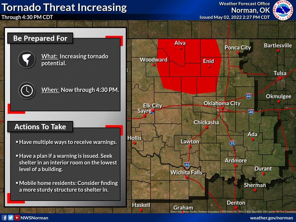 convexstorms's tweet photo. Sitting north of Cleo Springs, OK. Looking like it could be a very dangerous day for Oklahoma and Kansas. Stay safe everyone. https://t.co/yijaM5pzgO