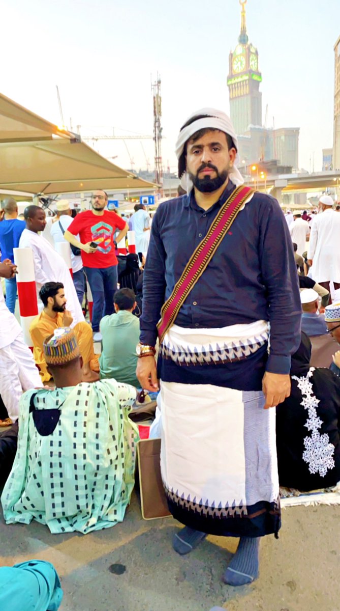 عيدنا بموروثنا الشبواني من اطهر بقاع الله واطهر بيوته #مكة المكرمة ..

كل سنة وانتم طيبين وتقبل الله منا ومنكم صالح الاعمال 😍

#عيدنا_شبواني