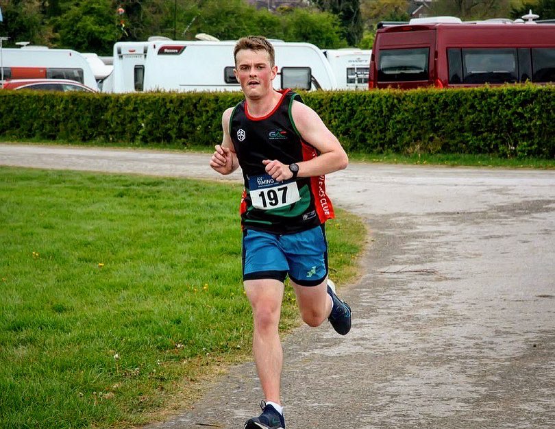 GatorAC1's tweet photo. More PB’s from the lads at yesterday’s Uttoxeter Half Marathon…brilliant performance from @bst0ke &amp; @TomSteele17 💥 🥇 #TeamGator #PBRunning #GatorRunning https://t.co/ZLfZXrPWli