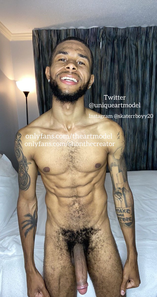 uniqueartmodel's tweet photo. I think I got the biggest dick on Twitter 🤔Let’s argue / drop your flyest pic or video clip on the comments if you disagree https://t.co/NqWKL53N0W