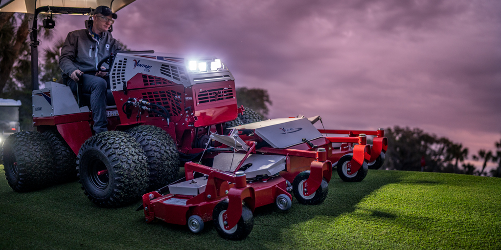 ventrac's tweet photo. Follow the contour of your terrain with 40 degree range of motion on the independent mower decks of our Contour Mower.
Learn more at: https://t.co/JDtbGCxYM0
#ventrac #golf #contourmower #golfcourse #golfcoursemaintenance #turfmanagement #turfgrass https://t.co/rxVKRb5Lyw
