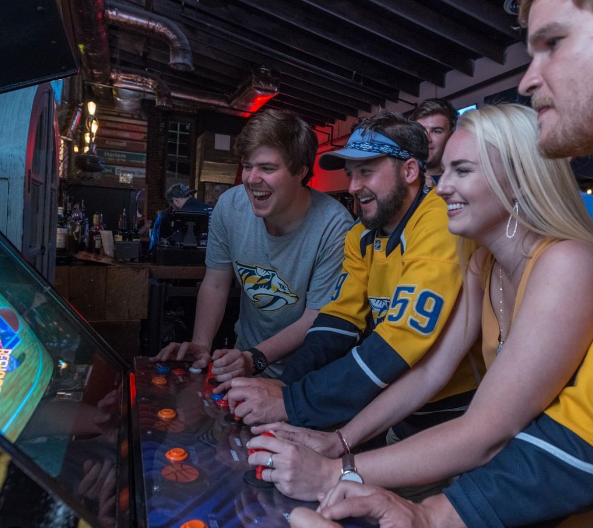 1025TheGame's tweet image. Stop by @HQ_Nashville for the @PredsNHL @budlight Watch Party as they take on the @Avalanche in Game 2 tonight at 8:30. 

They'll have $6 select beers &amp;amp; $10 Smashville Cocktail specials. 

Hit up our promo table for a chance to win tickets to Game 3! #Preds #StandWithUs