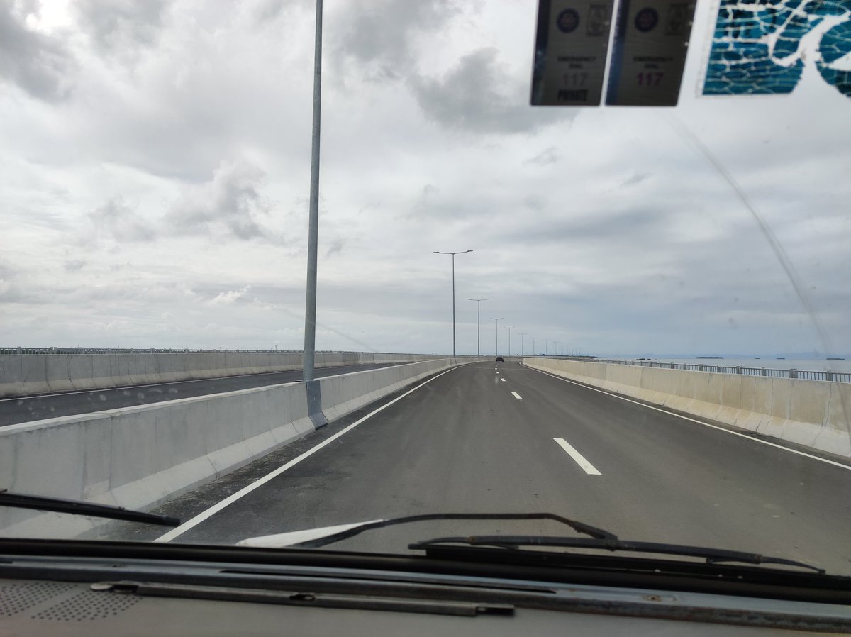 jimmox_3's tweet photo. My first drive at CCLEX. P90 toll fee for private vehicles. https://t.co/EJT7h8RSIV