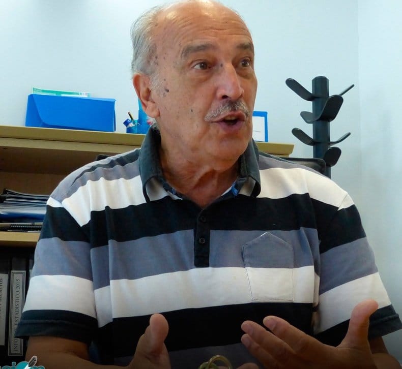 Lamentamos el fallecimiento de Raúl Garo, gran compañero, creador, en tiempos de oscurantismo politico, del Centro de Estudios Rosario, militante y dirigente del PSP y Secretario de nuestra querida Seccional 4ta. Saludamos a su familia, compañeros y amigos en este momento.