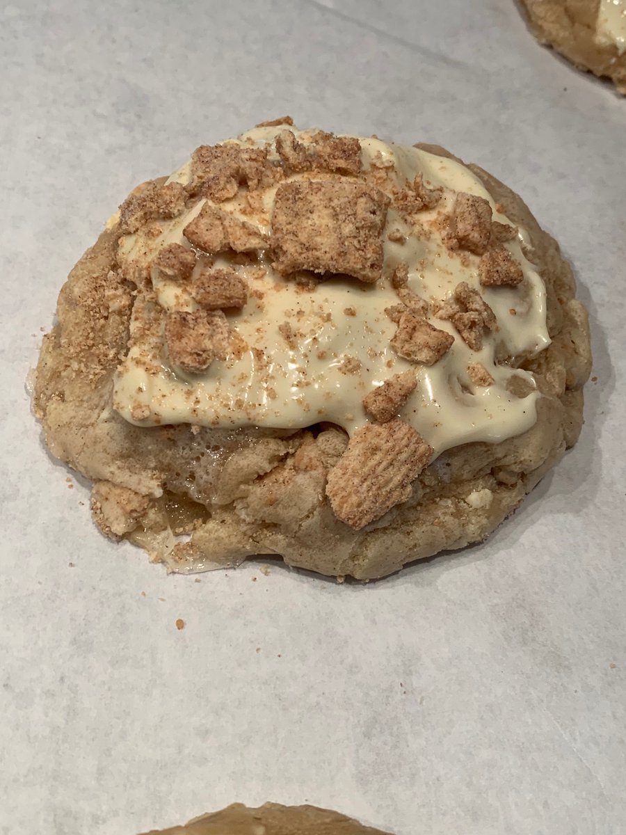 A little something we’ve been working on <a href="/alienfrens/">alien frens</a>. More art being worked on and site rolling out soon 🖖 All just rough drafts for now #alienfrens #NFTs