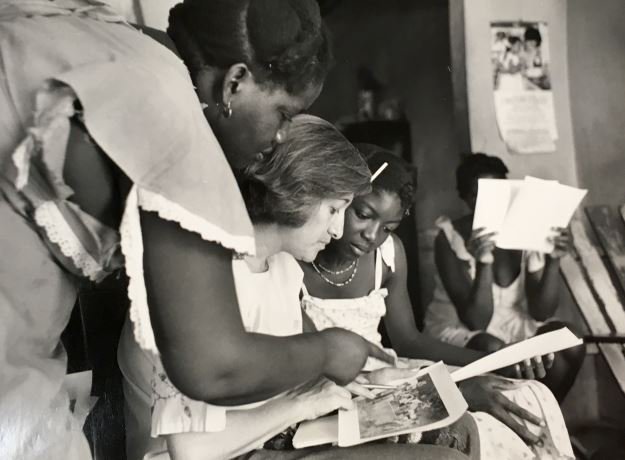 LoBuenoDeCol's tweet photo. El 2 de noviembre de 1930, nació la antropóloga Nina S. de Friedemann, destacada investigadora social y pionera de los estudios afroamericanos en Colombia. https://t.co/H1BPRs44T2