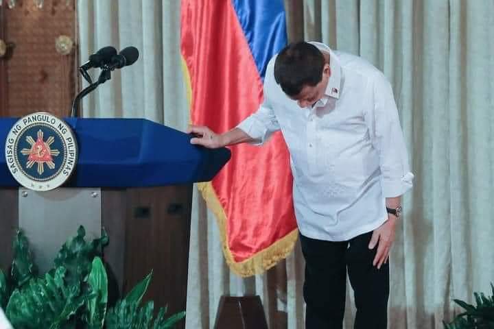 SALAMAT, PRRD! 👊🏼🇵🇭When the curtains fall, and a new leader emerges, President Rodrigo Duterte or Tatay Digong will take his final bow in front of a grateful nation. He will have a sign of relief. His body is battered &amp; bruised. But his heart is filled with love.
#SalamatPRRD