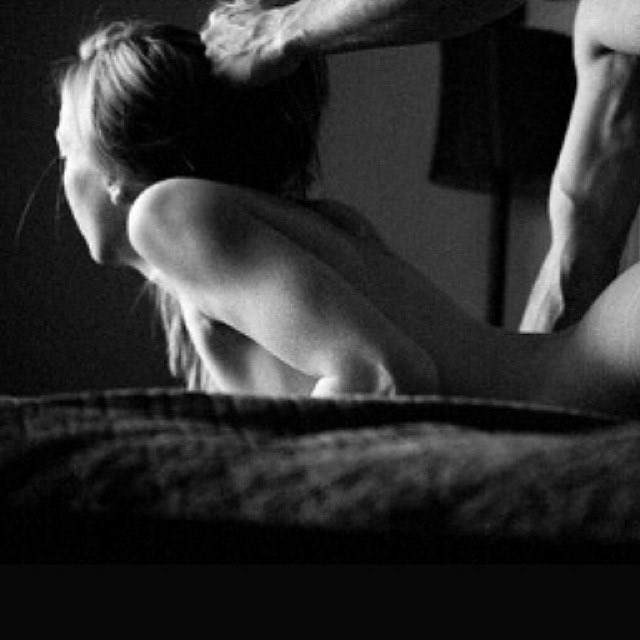DailyxSex's tweet photo. https://t.co/jWKYKjfLxe